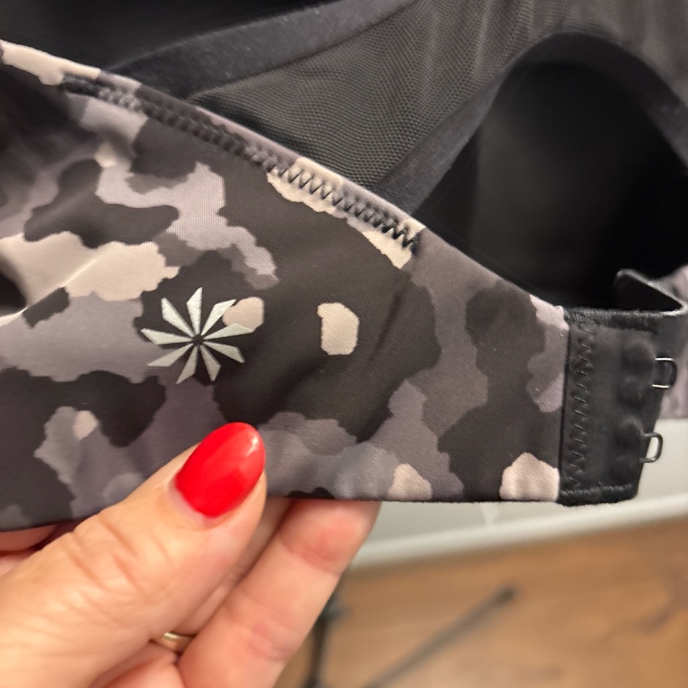Athleta Black and Gray Camo Sports Bra - Picture 2 of 4